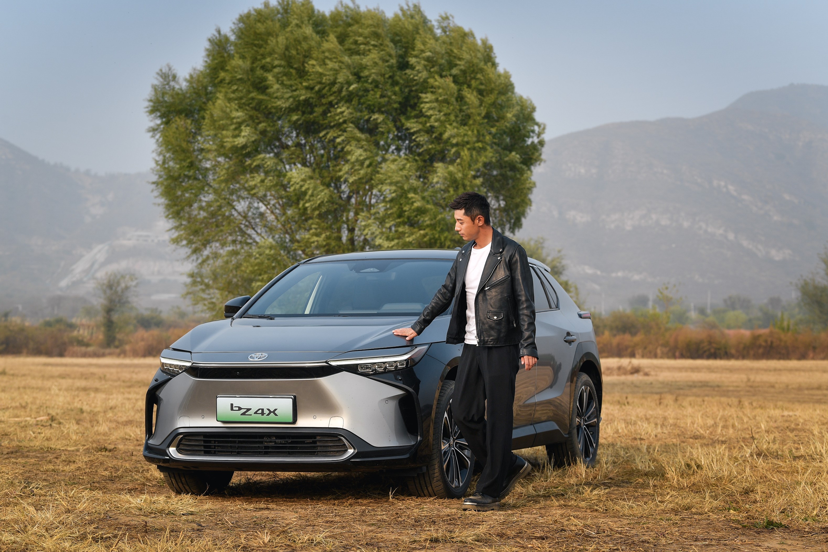 19.98万元起广汽丰田bz4x惊艳上市,预售22-30万元一汽丰田bz4x开启预售