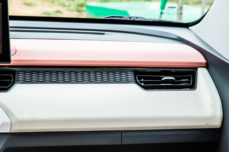 5万左右纯电代步小车，QQ冰淇淋·桃欢喜带来哪些惊喜呢？