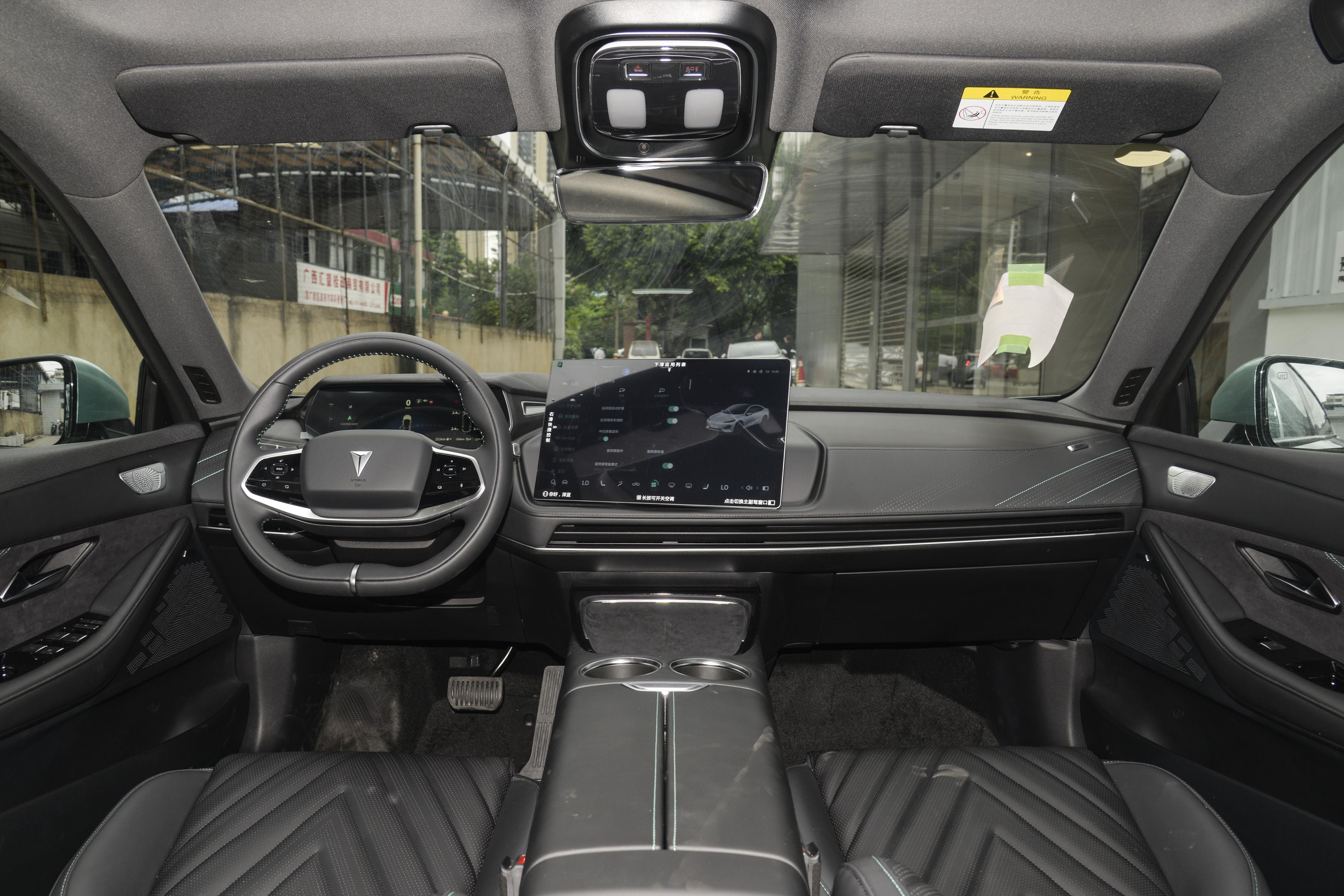 荣威d7dmh驭光蓝和刀锋银对比,插电版荣威d7值得选吗