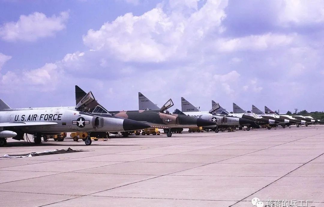 零式战斗机击落美国多少飞机,美国f-117夜鹰攻击机