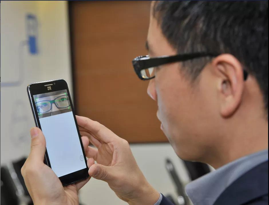 人脸识别暗藏猫腻,人脸识别到底能不能花钱解决