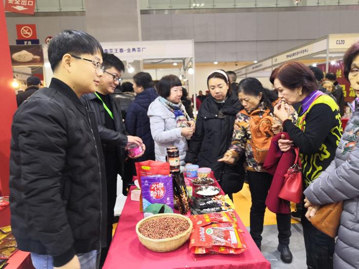 怎么找到微商团队招人,微商怎么招更多代理建立团队