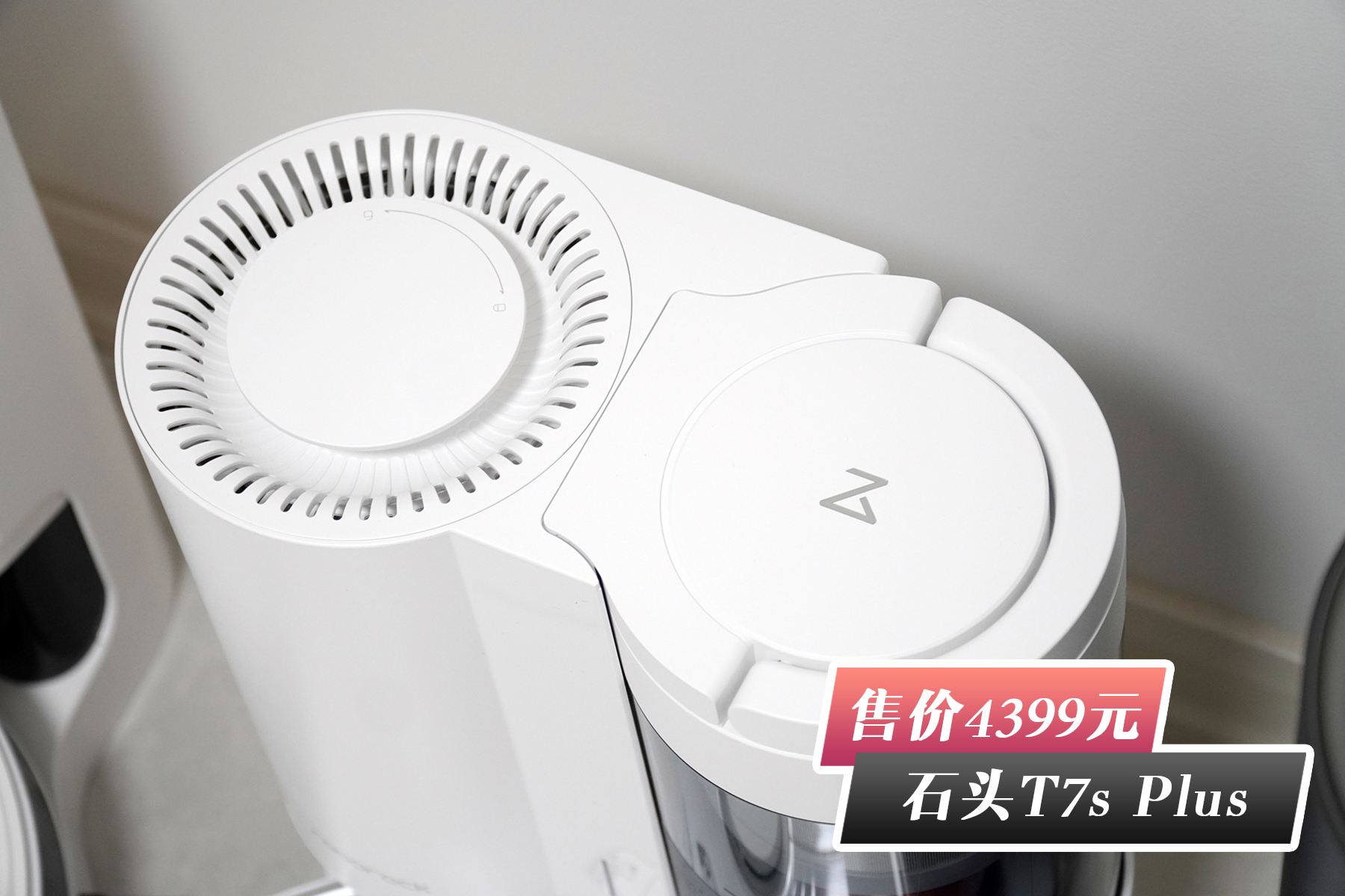 扫地机器人科沃斯和追觅测评,自动集尘扫地机器人测评