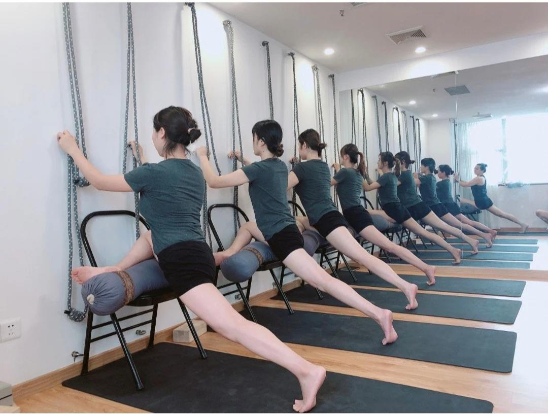 为什么那么多人在练瑜伽,为什么越来越多的人喜欢练瑜伽