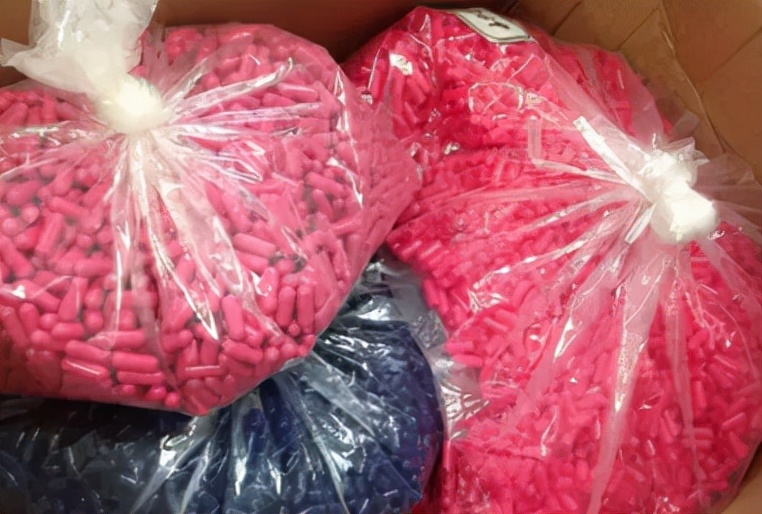 郭美美为何被判刑,郭美美又被判多少年