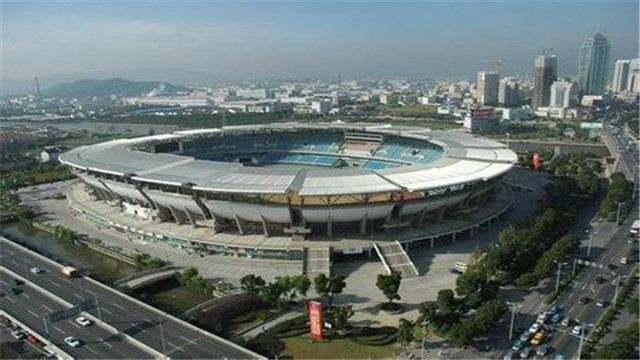 球迷朋友们，中超十六强，各自主场最震撼的体育馆，你能知多少？