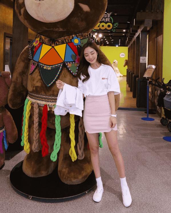 新鞋发黄了怎么洗变白,怎样让发黄的白帆布鞋变白