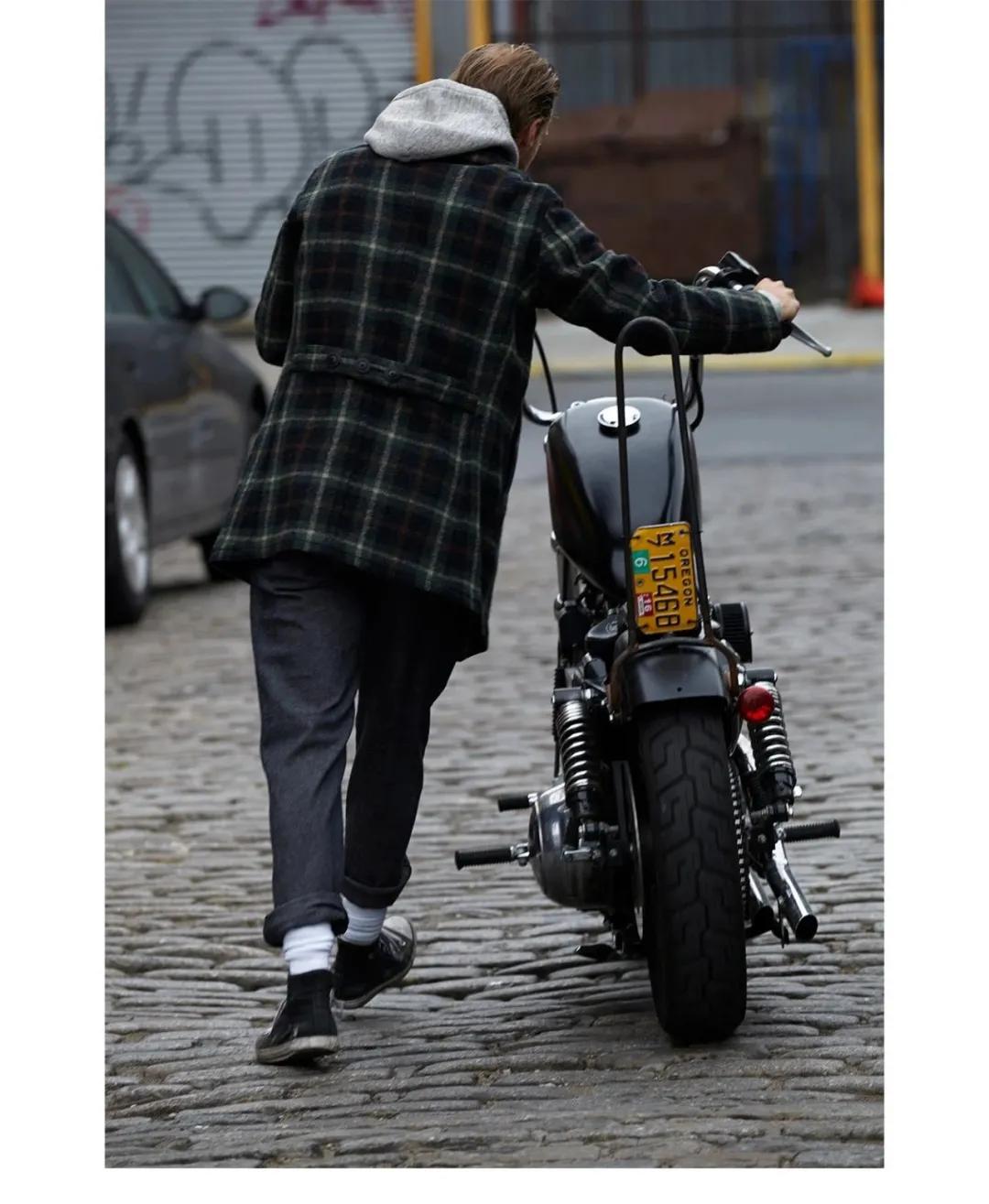 为什么不想被定义的复古玩家，都想打扮成“老乔”模样？