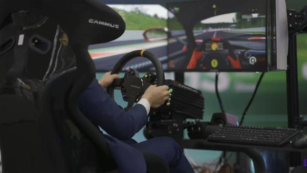 玩赛车游戏当车手,玩赛车很挣钱吗