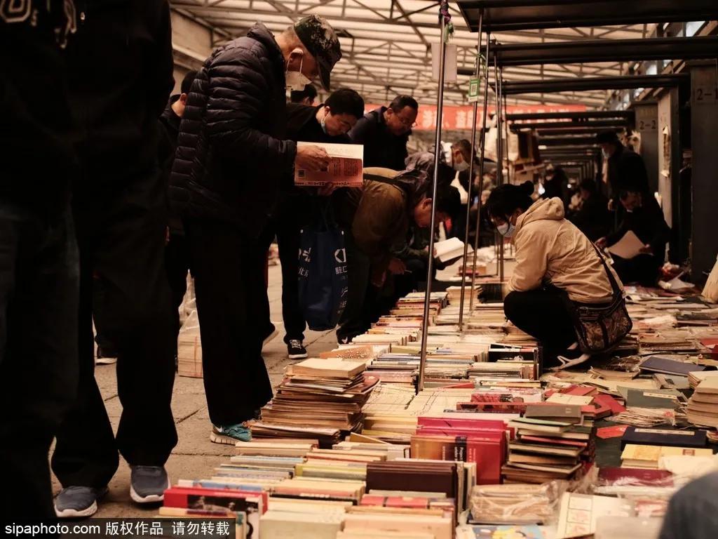 不用等休息日也能玩儿，北京夜市季送达，High起来吧打工人！