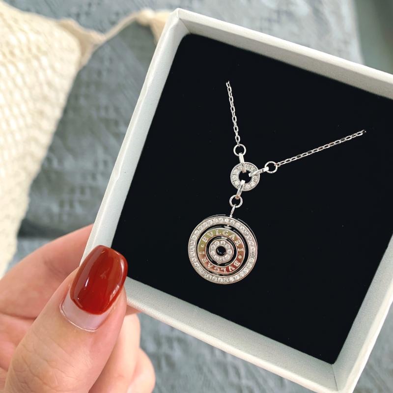 简约百搭高领锁骨链搭配,网红爆款锁骨链编织百搭