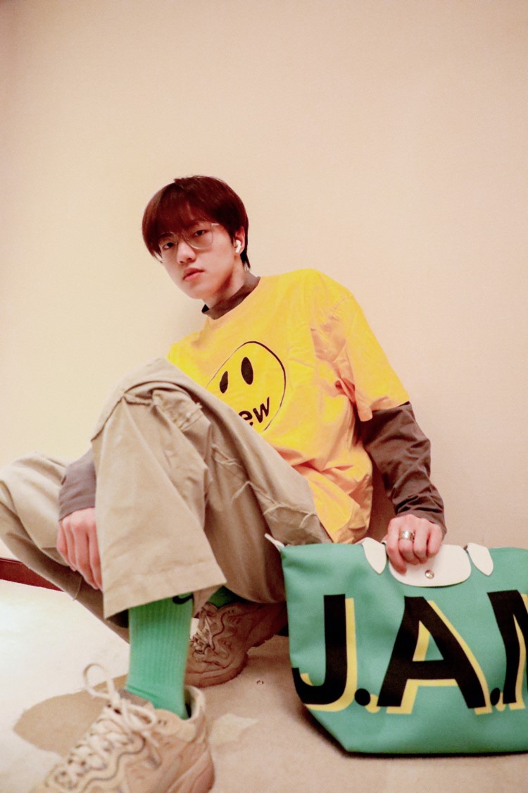 吴昕、李一桐、章若楠、钱正昊演绎Longchamp「珑骧」包袋