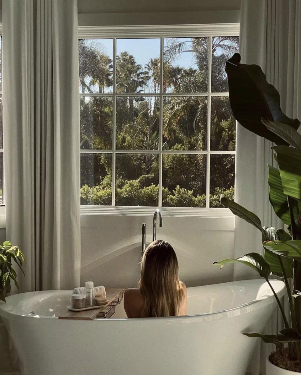 留长发尴尬期打理方法,想留长发的短发过渡期怎么打理