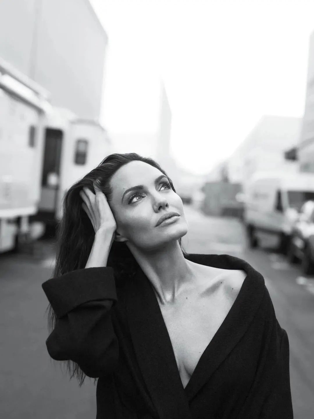 为什么大衣给人感觉很高级,为什么一件大衣能决定整体质感