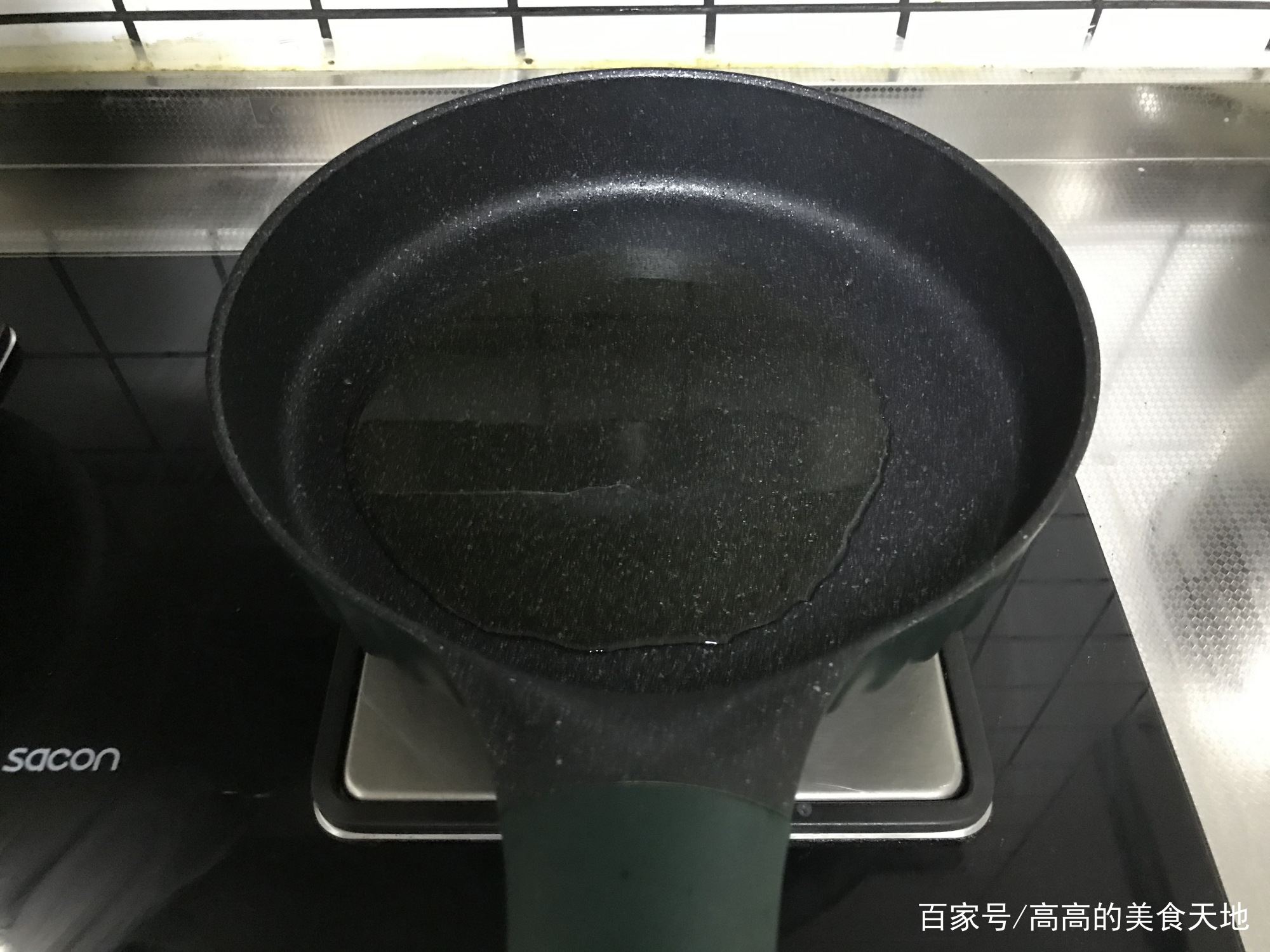 过年煎鱼要这样煎不沾锅不破皮,煎鱼不破皮不粘锅的方法