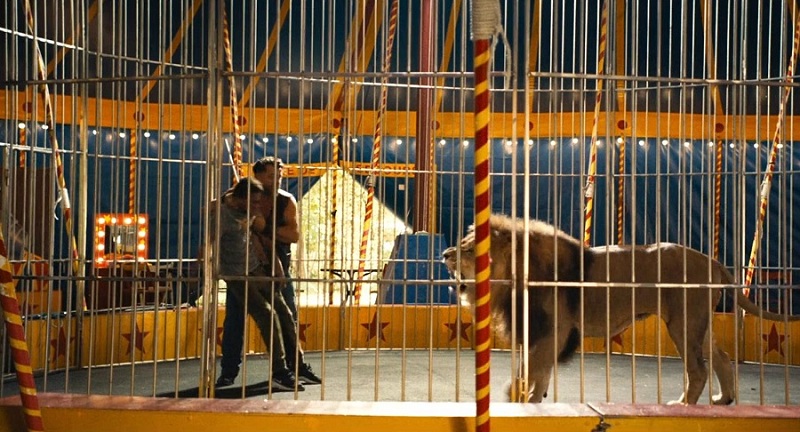 这部《悲惨世界》和雨果没什么关系，却足够引人深思