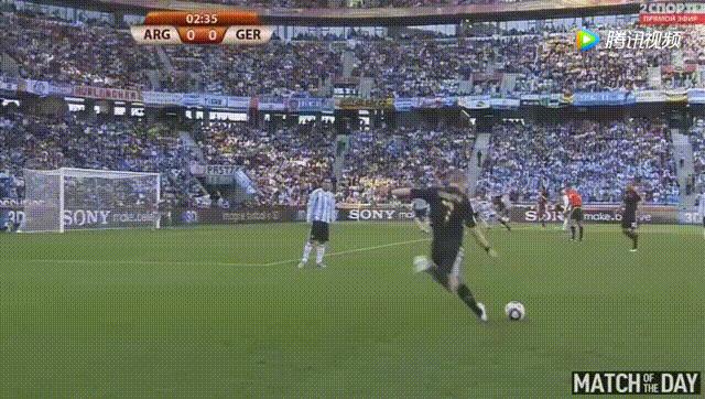 施魏因施泰格国家队最后一球,施魏因斯泰格世界杯决赛落泪