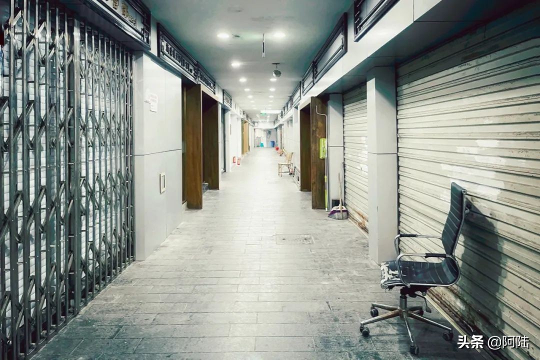 杭州老街丝绸步行街,杭州卖丝绸一条街在什么地方