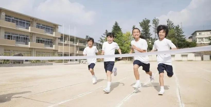 生涯发展至关重要的三个阶段是什么，把握好，一生就稳了