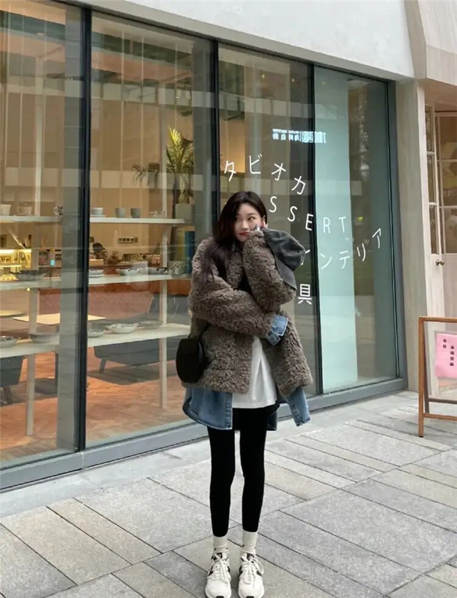 适合北方冬天穿的鲨鱼裤袜子,现在流行鲨鱼裤还是打底裤袜