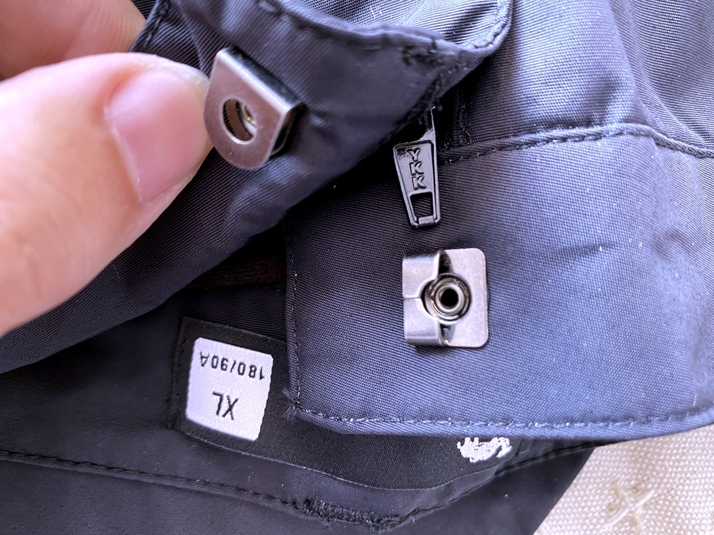 加绒冲锋裤男款正品专卖骆驼,骆驼加绒宽松冲锋裤