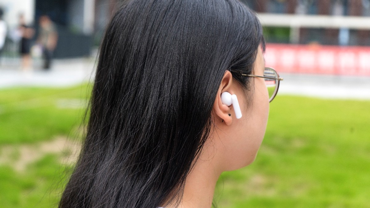 诺基亚蓝牙耳机e3103和e3101,诺基亚e3102蓝牙耳机实时评测