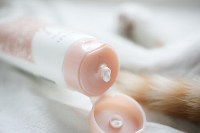 不会假白的素颜霜，涂完你也能去参加101了