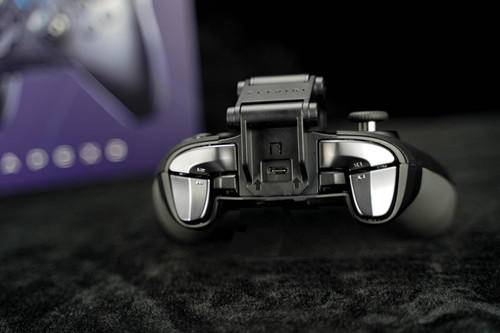 飞智八爪鱼2怎么开启体感,飞智八爪鱼2游戏手柄一键连招