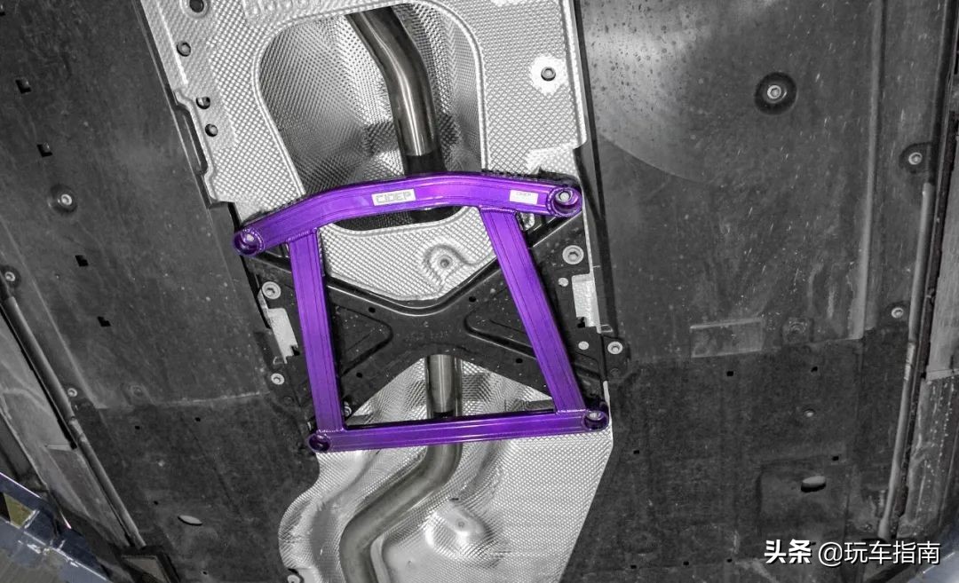 2020款马自达3昂克赛拉自带千斤顶,10万买个二手马自达昂克赛拉好不