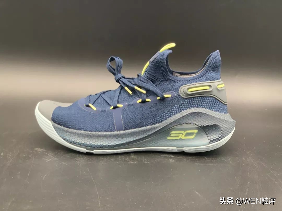 致敬粉丝！鞋面、中底再升级，库里7*开代**箱解读，你觉得如何？