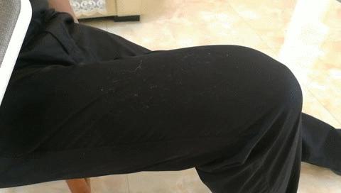 去除布料沙发静电,衣物粘上了毛球清除方法