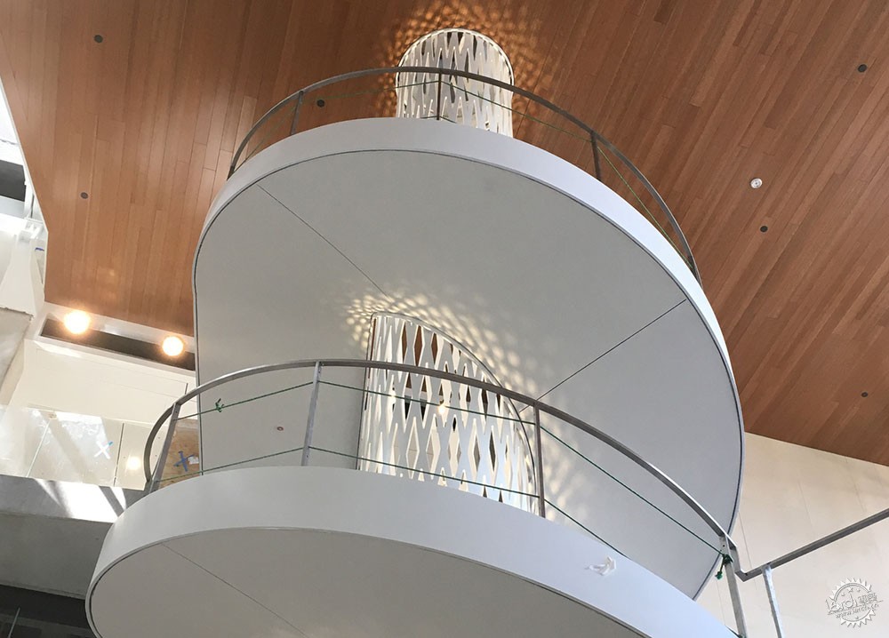 别人的教学楼，不仅用于学习，还是精致的艺术品