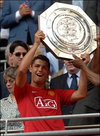 深度回忆|C罗在曼联都干了些什么只是英超过人王吗？