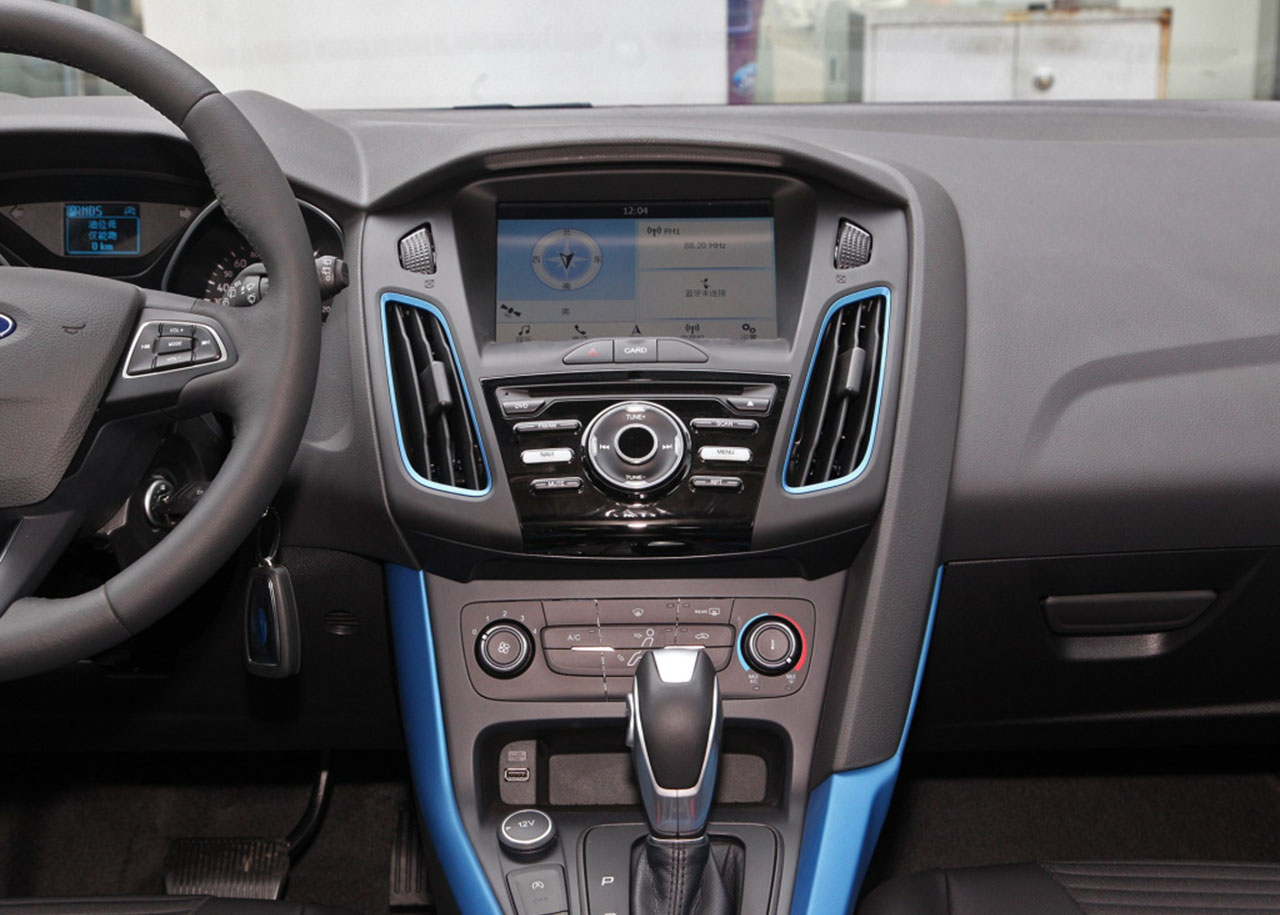 福克斯20121.6l三箱操控好吗,2017款福克斯1.5t加速操控