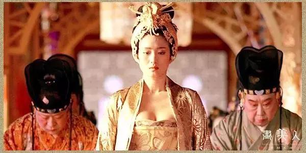 赵丽颖迪丽热巴同款古装造型,范冰冰杨幂迪丽热巴