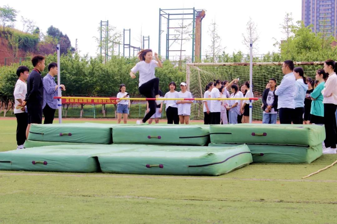 飒!123张图,带你“动+静”看赛场