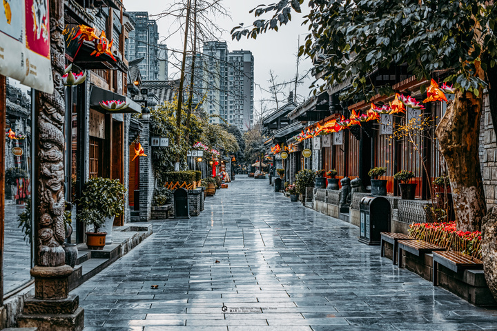 宽窄巷子游客照,宽窄巷子拍照照片