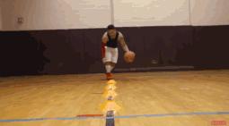 运球3大误区都不知道，还学什么打篮球？