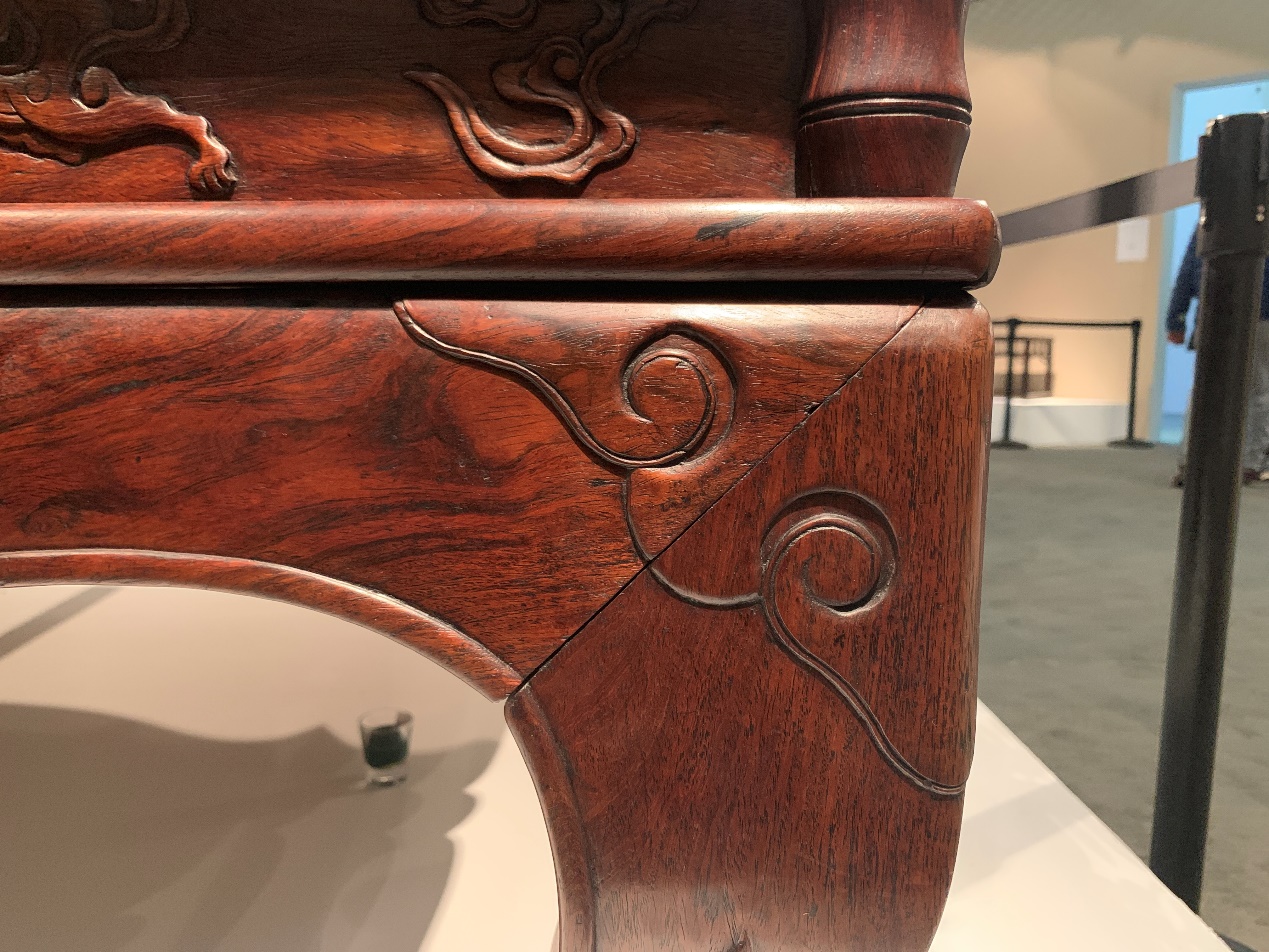 黄花梨有锯齿纹,黄花梨有紫色锯齿纹路