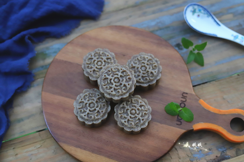 国宝级宫廷配方八珍糕,八珍糕老师傅古法工艺制作