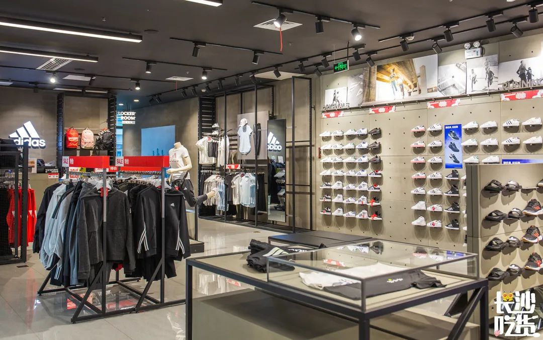 当代年轻人消费观摩托车,当代年轻人的消费观你中招了吗