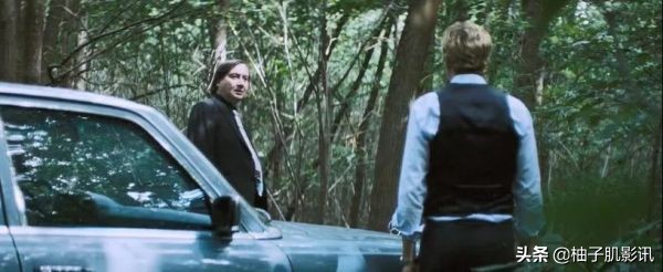 「无删减」为抓罪犯，警方竟然*底卧**“*片A**”现场？