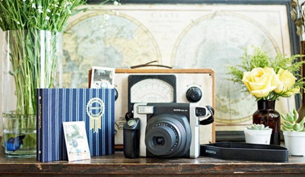 丰富你的照片墙，富士拍立得选购指南