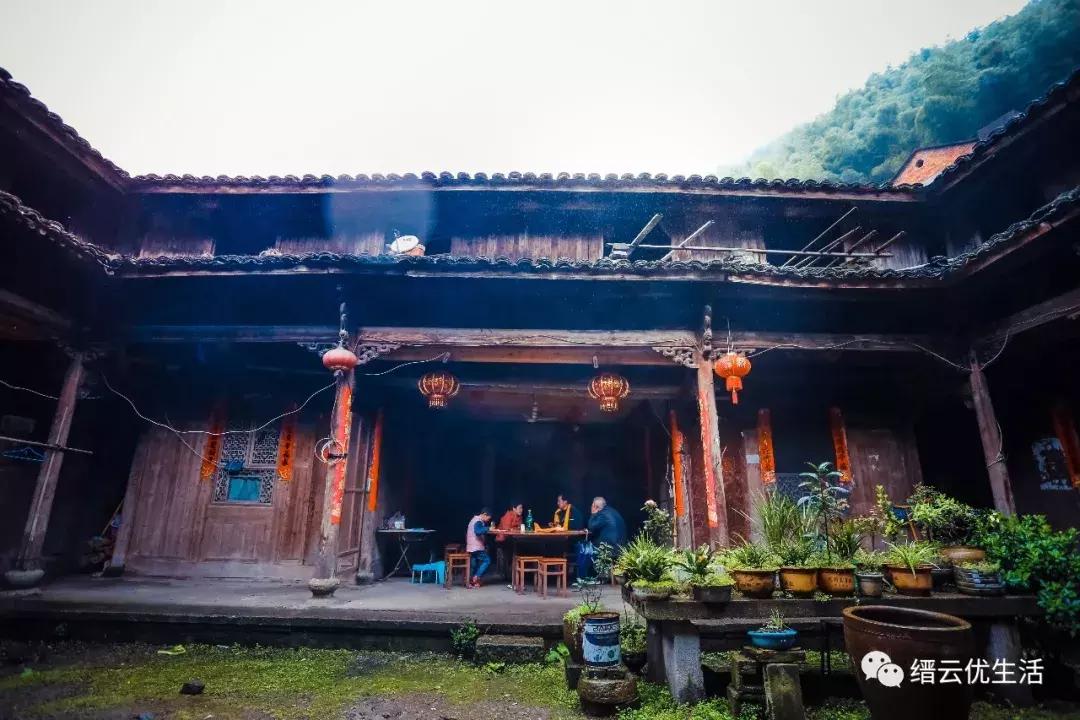 缙云鱼川村:助城隍、捐孔庙,100余年间居然还有40多位秀才~~~