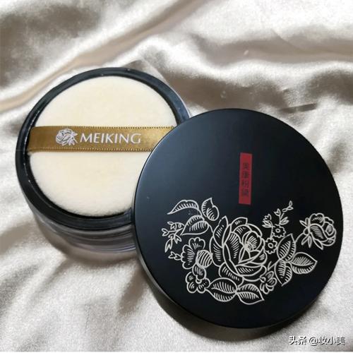 油皮不容易脱妆的散粉或者粉饼,适合干皮的定妆散粉粉饼推荐