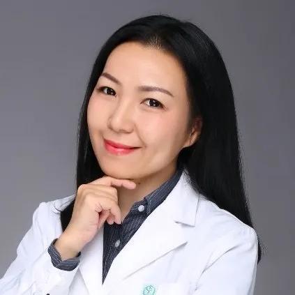 摘隐形眼镜有什么好方法吗,眼科医生告诉你隐形眼镜戴法