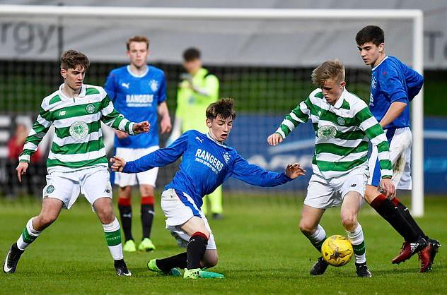 球商爆表的小巨人立志成为世界最佳揭秘蓝军18岁新哈维