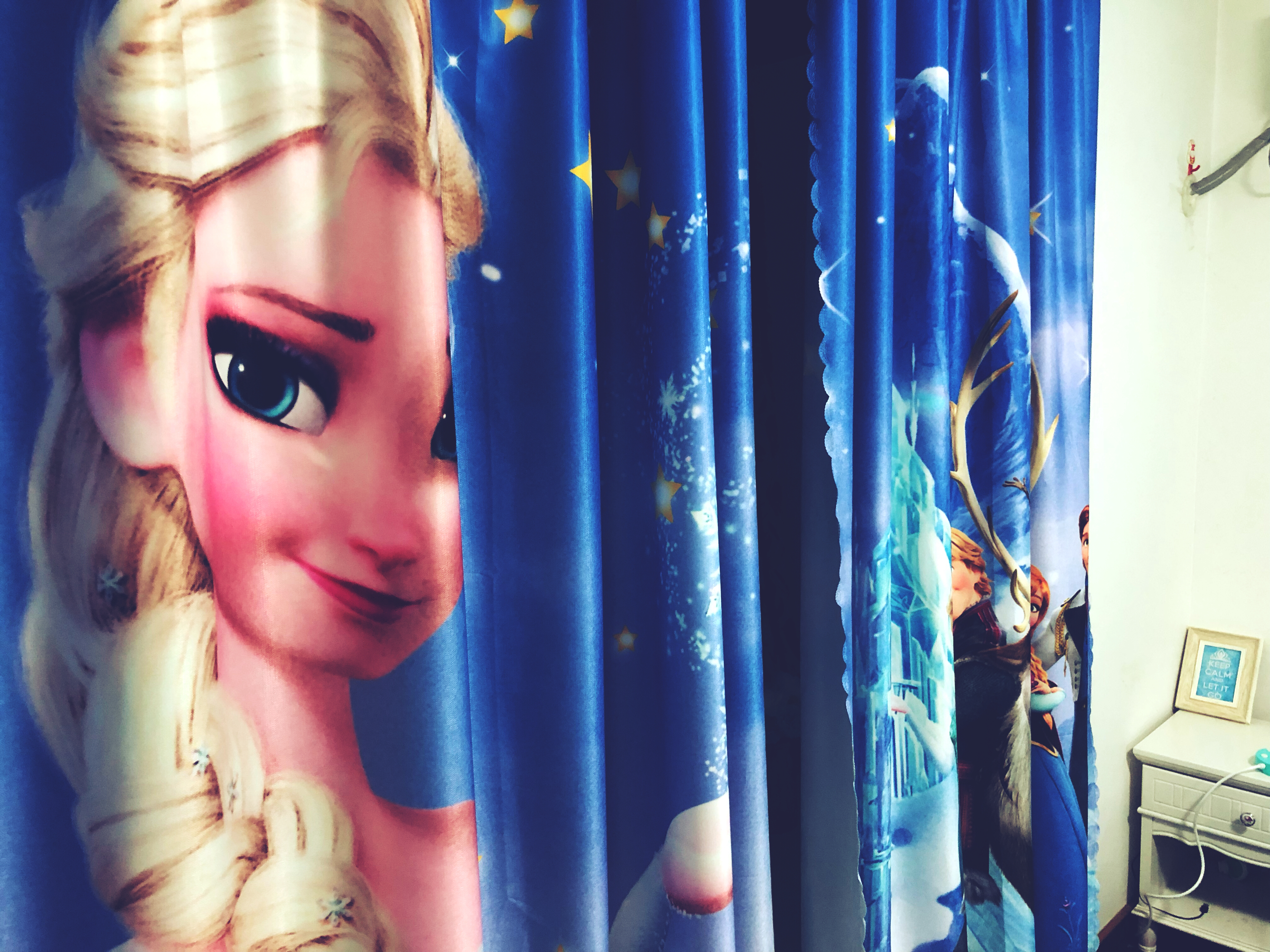 上海迪士尼酒店两天一夜攻略,上海迪士尼旅游攻略小礼品