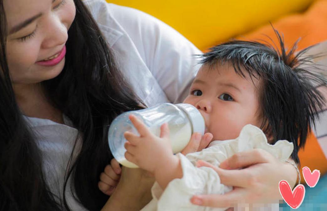 喂养奶粉的正确方法和技巧,奶粉正确喂养方法和技巧