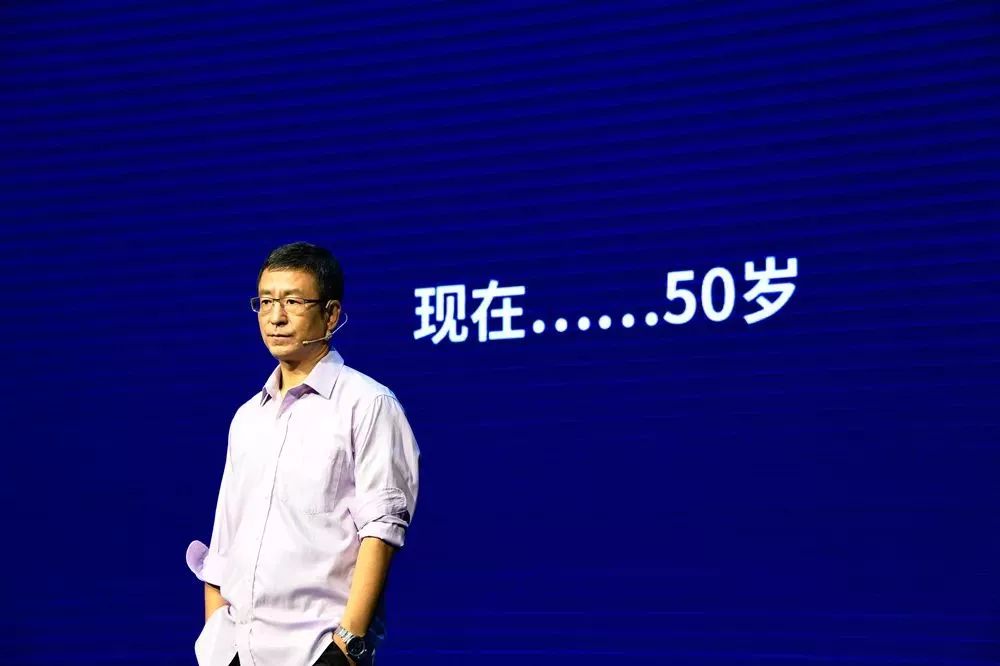 白岩松跑步十年感悟,白岩松每天坚持慢跑5公里